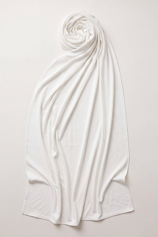 Milk White Plain Edition liquid jersey hijab in a jersey, cotton and silk blend