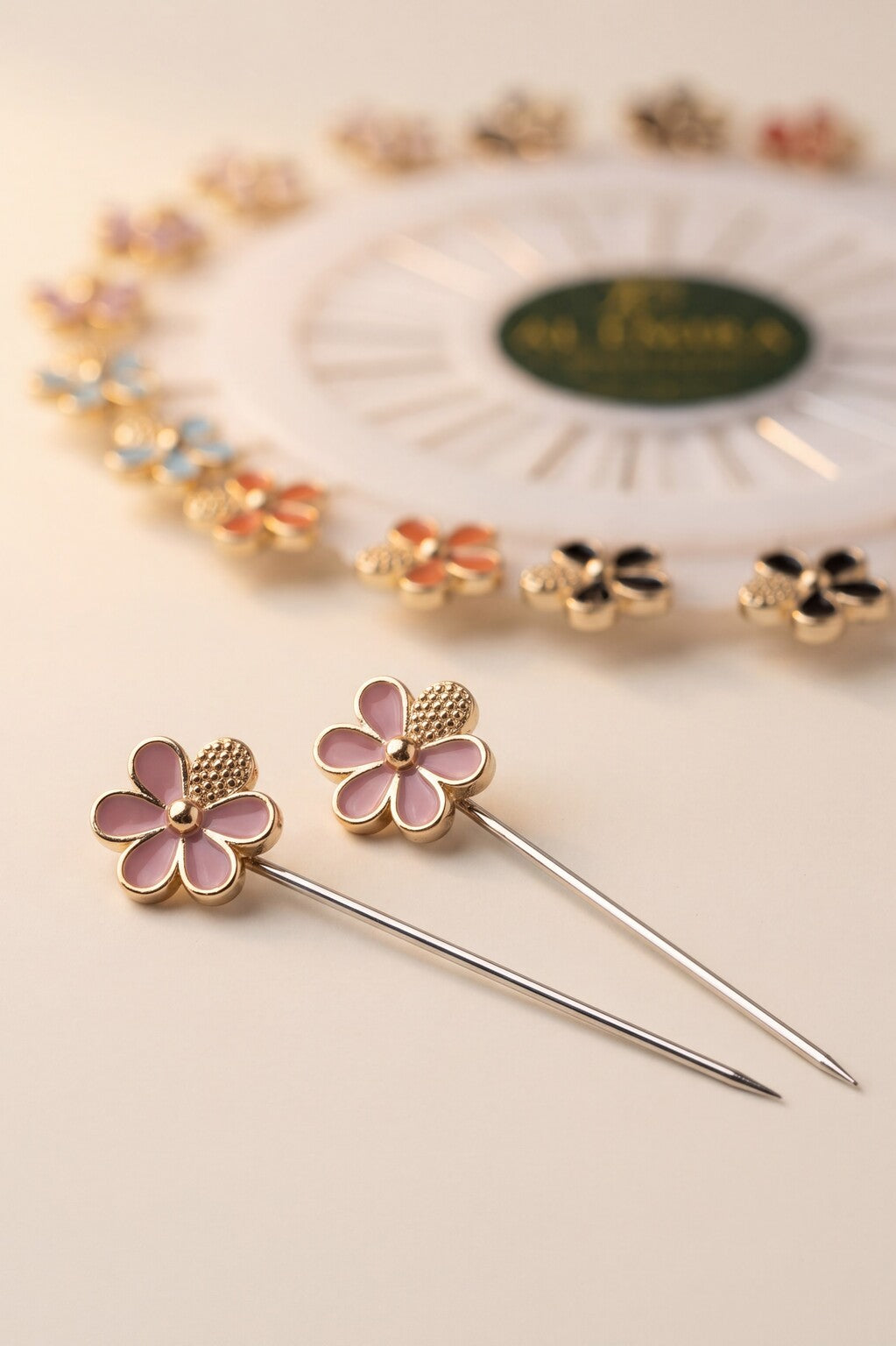 Al Emira wild flower hijab pins, set of 20