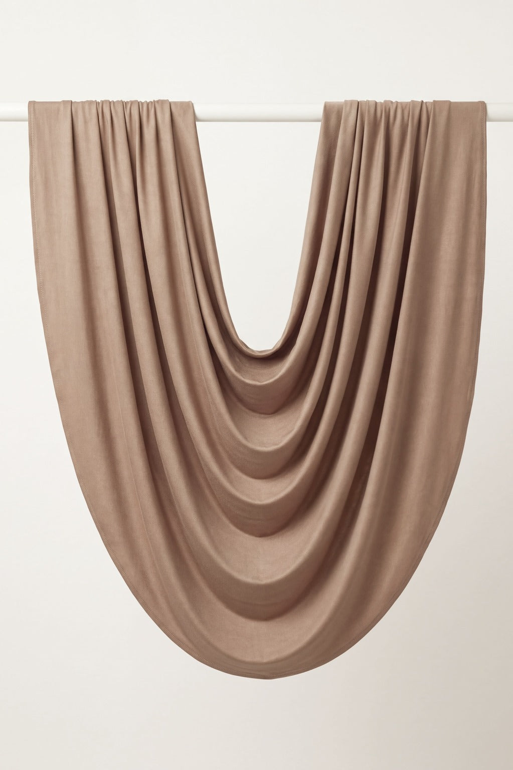 Toffee plain jersey hijab, 180 x 75cm