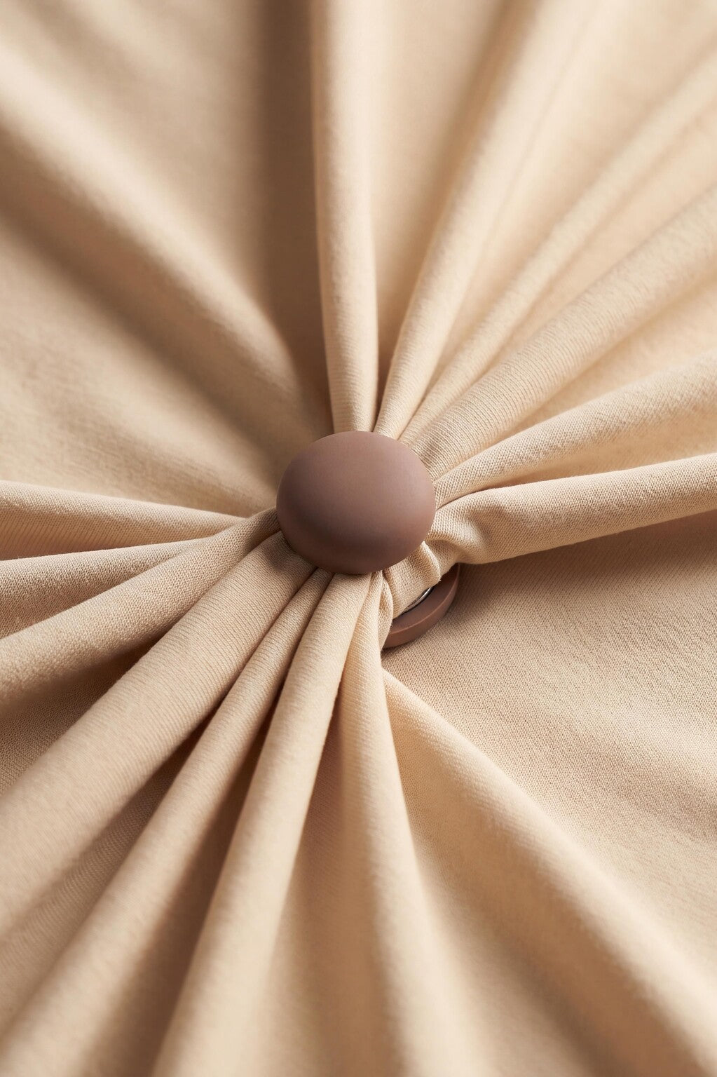 Mocha hijab magnets, alternate view