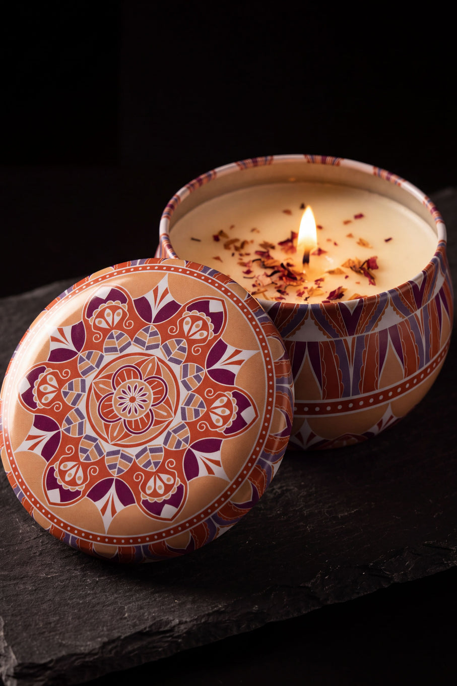 Al Emira single candle