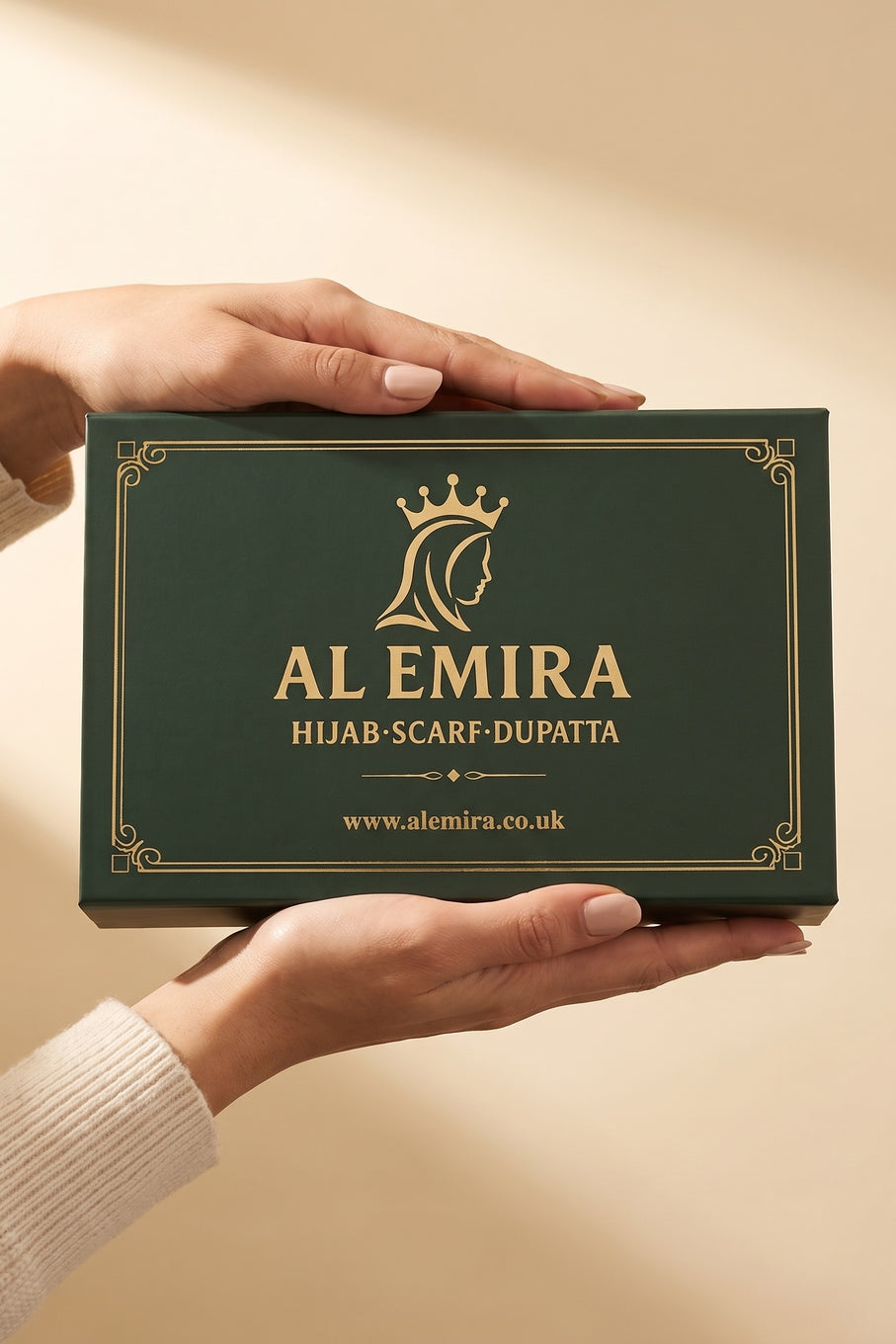 Al Emira small gift bag and gift box, view 2