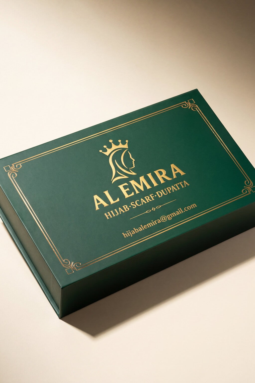 Al Emira gift bag and box, second alternate view
