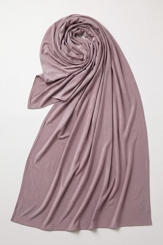 Mauve Plain Edition liquid jersey hijab in a jersey, cotton and silk blend