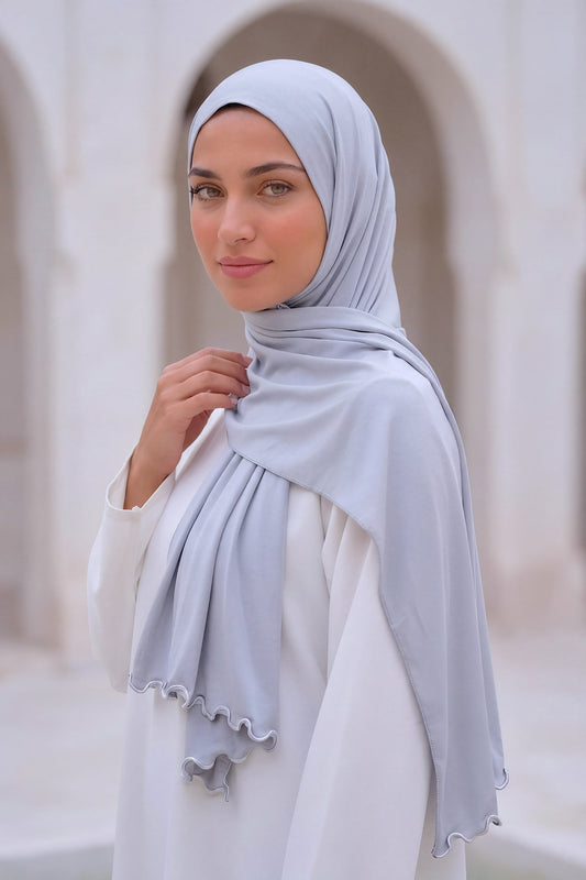 Al Emira Cloud Satin Ripple hijab in a jersey, polyester and nylon blend