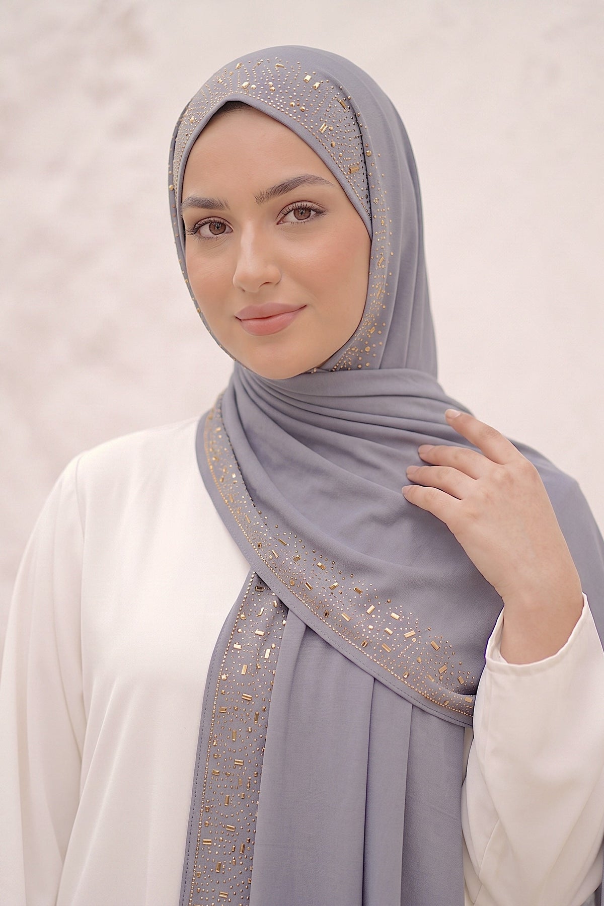 Pewter Cascade hijab in a jersey, cotton and silk blend