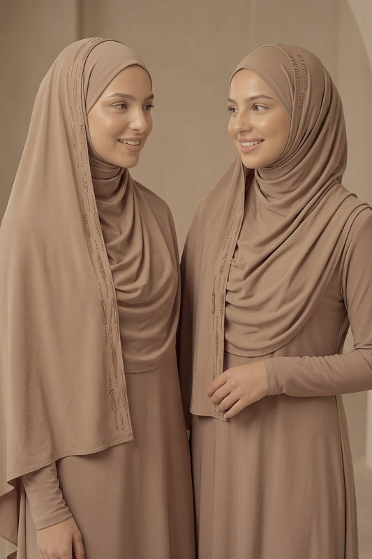 Al Emira Chai Stardust Trail hijab in a jersey, cotton and silk blend