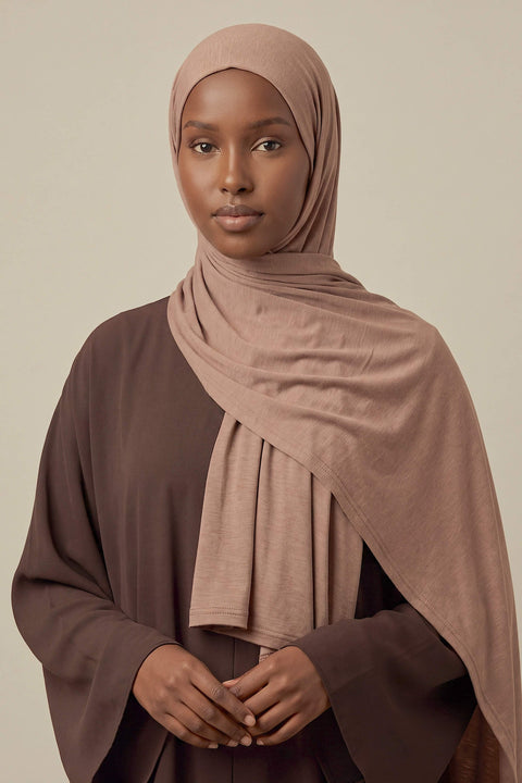 Rosewood Silora cotton jersey hijab by Al Emira