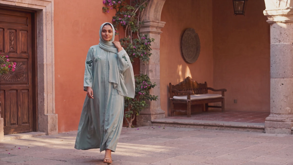 Video of the Blossom abaya in Sage